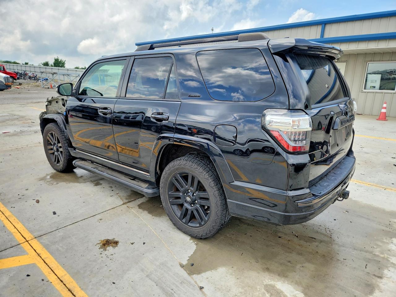 Toyota 4Runner Limited Nightshade