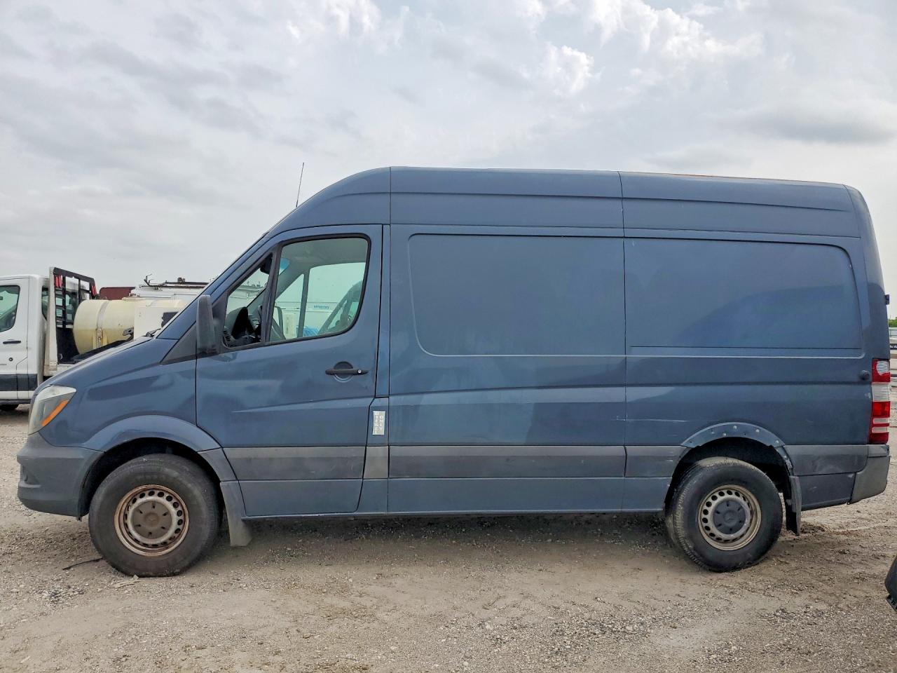Mercedes-Benz Sprinter 2500