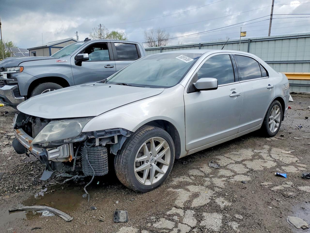 Salvage Ford Fusion Image