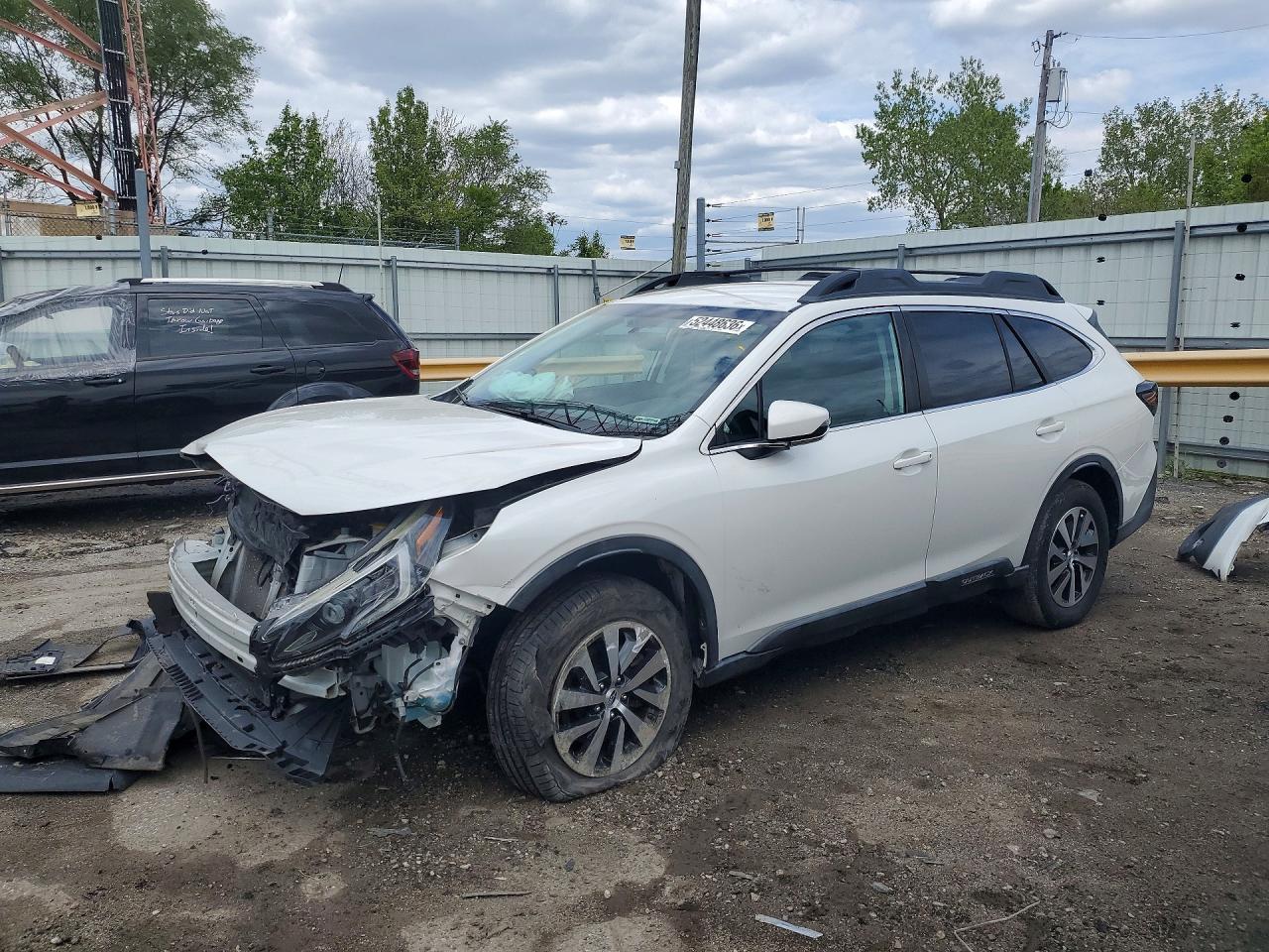 Salvage Subaru Outback Image