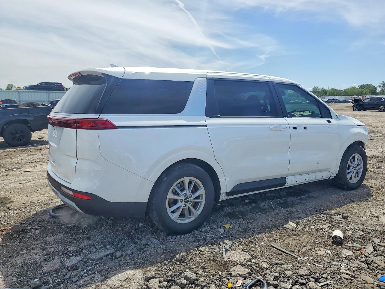 Kia Carnival Lx