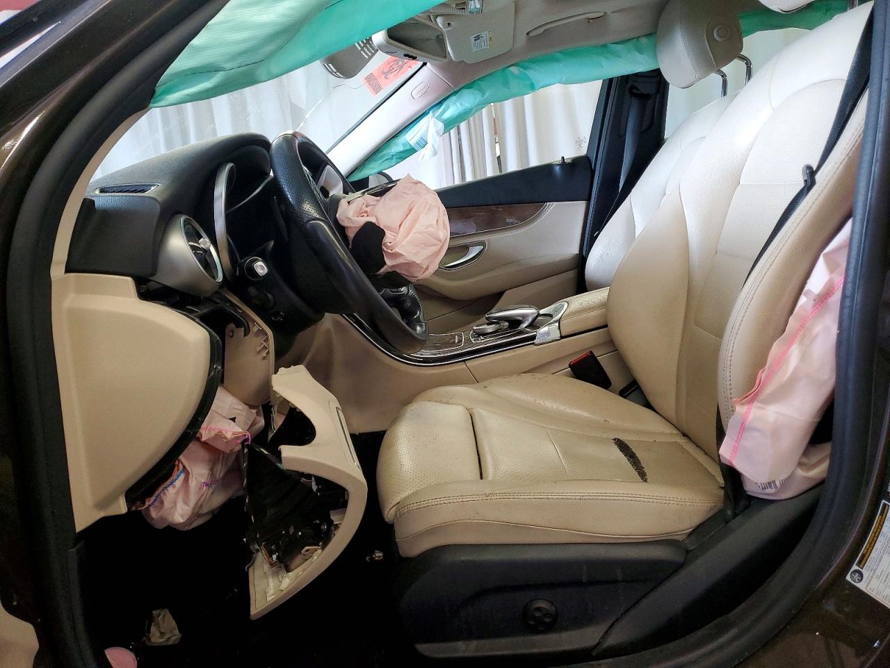 Mercedes-Benz C-Class 300 4matic
