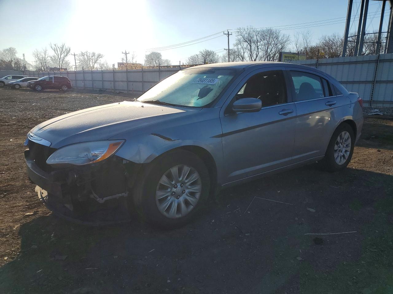 Salvage Chrysler 200 Image