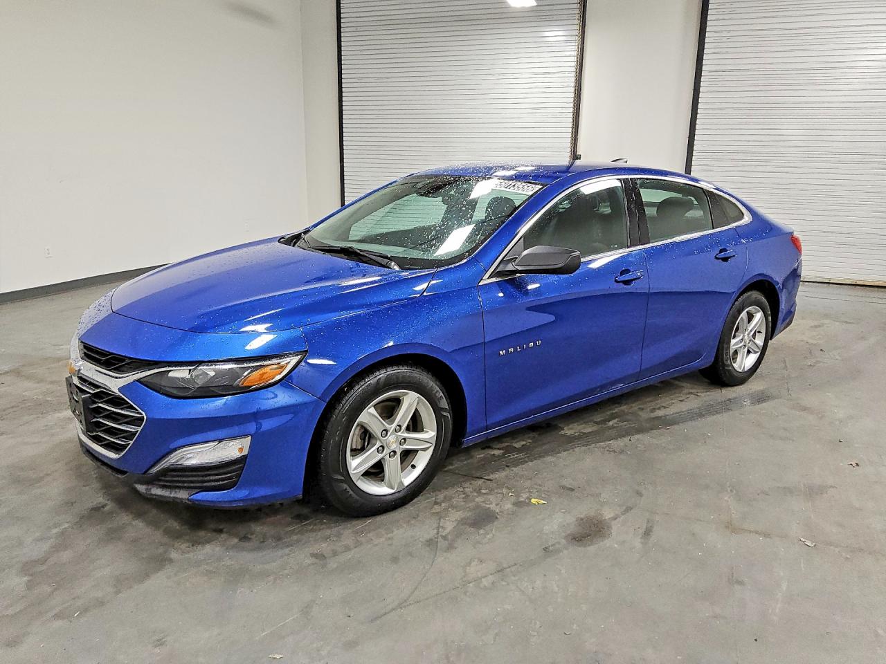 Salvage Chevrolet Malibu Image