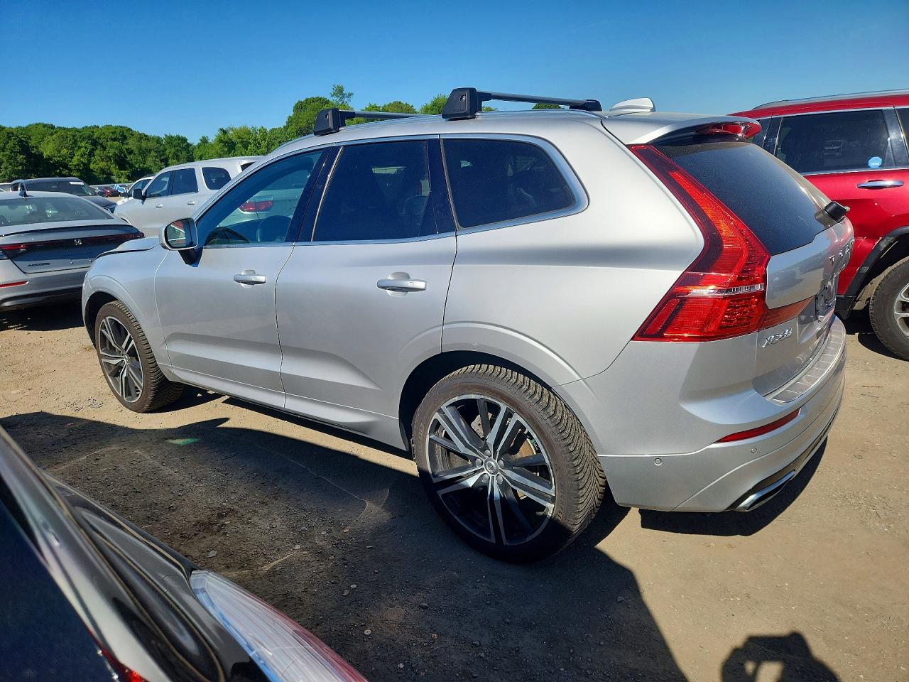 Volvo XC60 B5 R-design