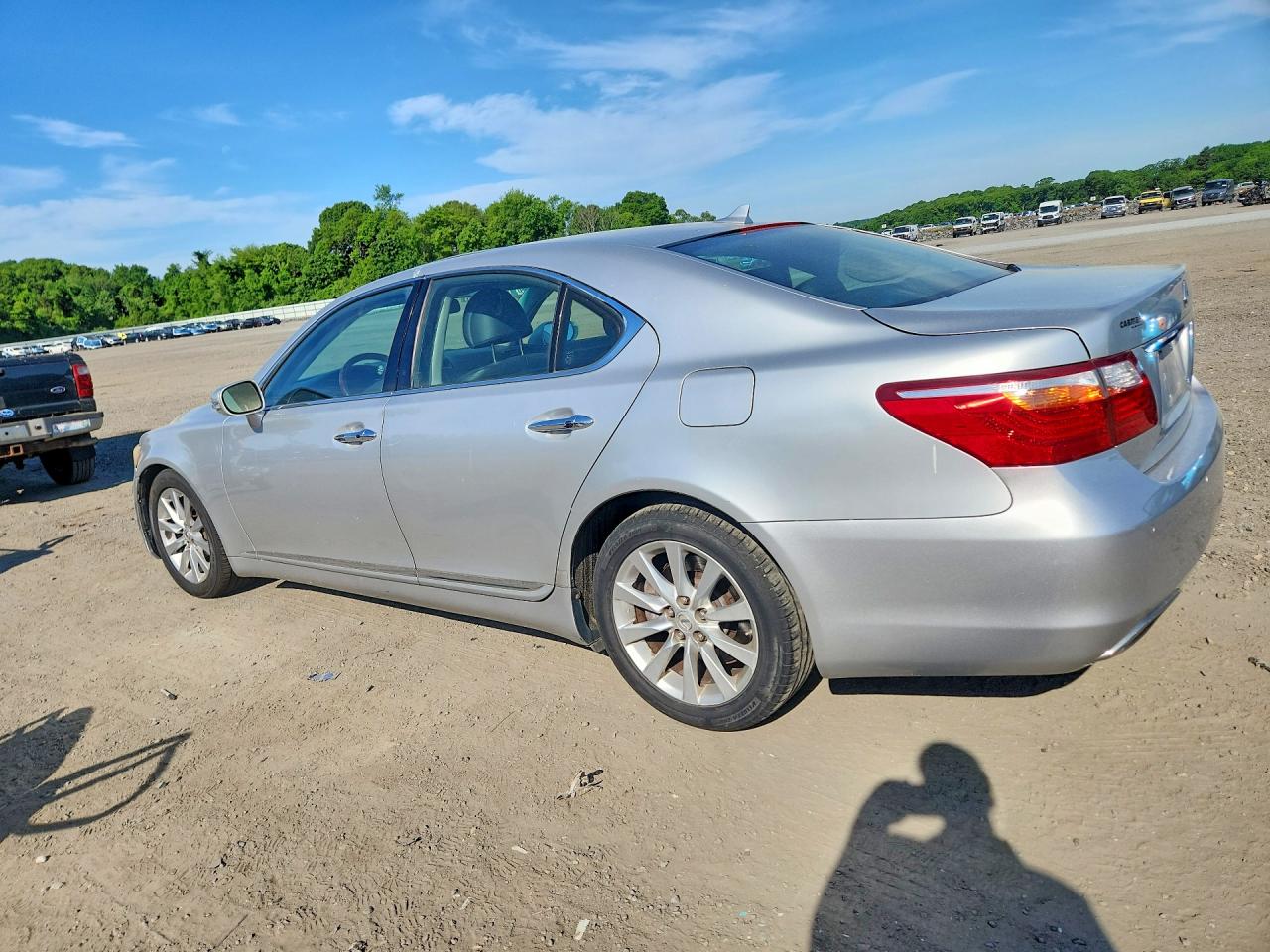 Lexus LS 460