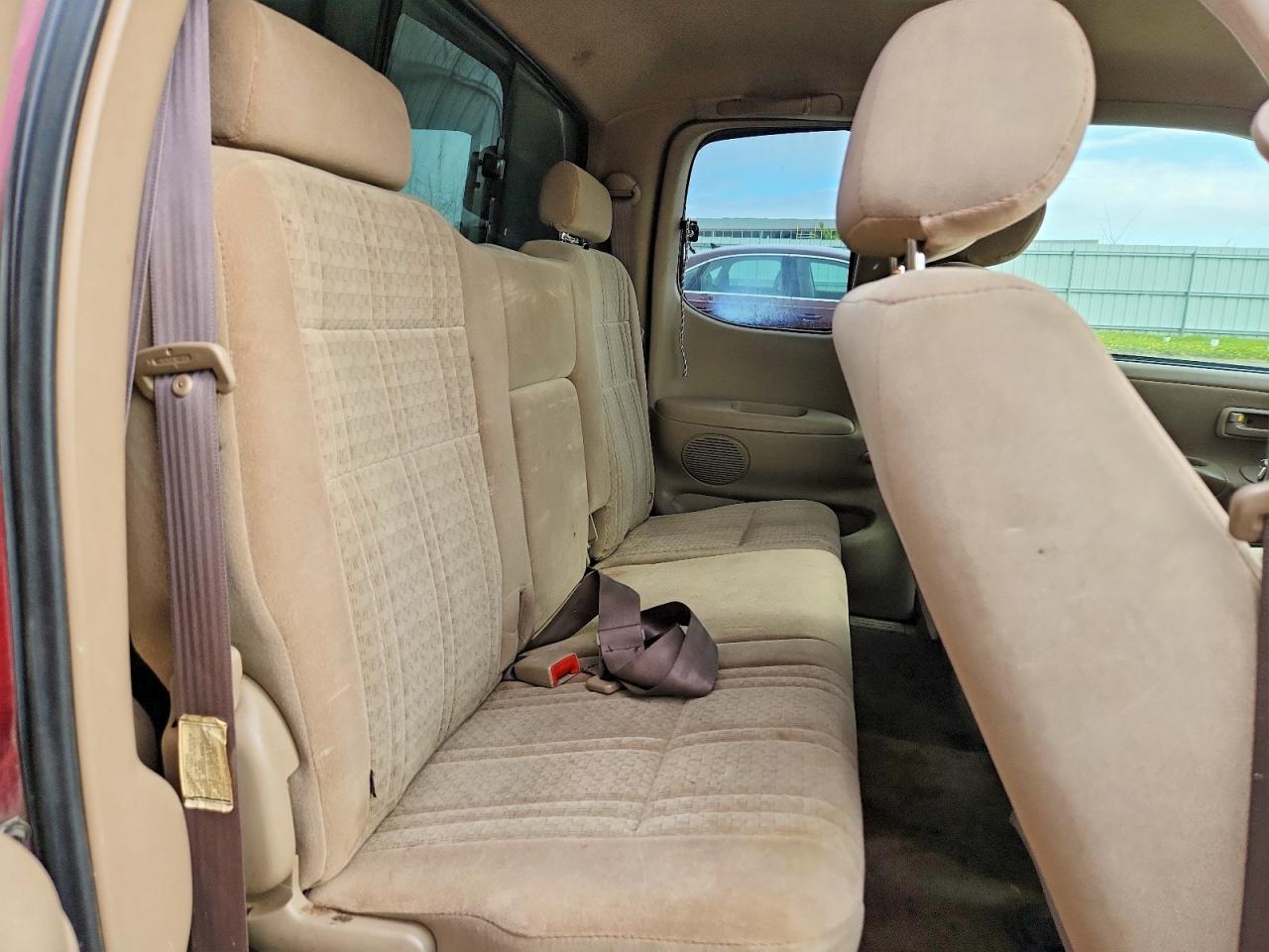 Toyota Tundra Access Cab Sr5