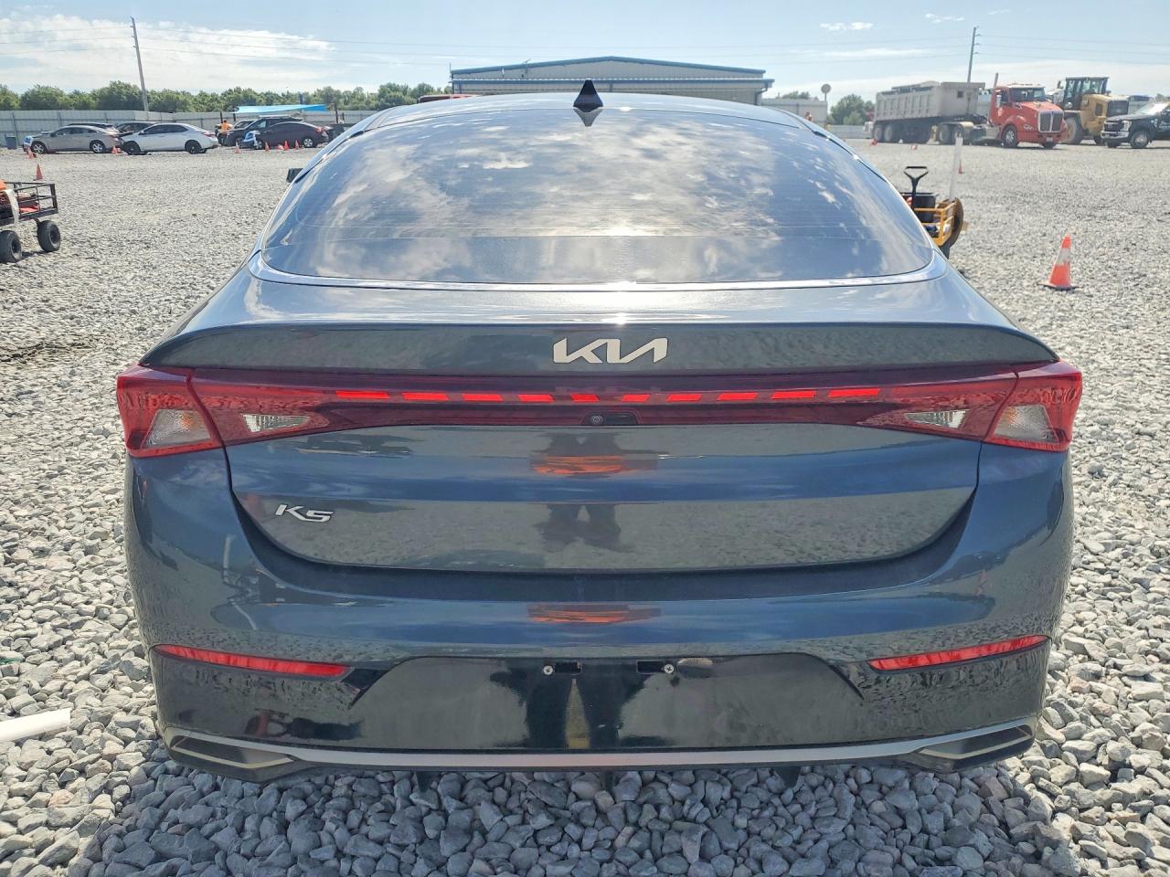 Kia K5 Lxs