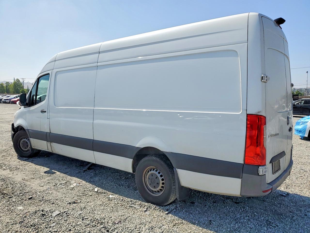Mercedes-Benz Sprinter 2500