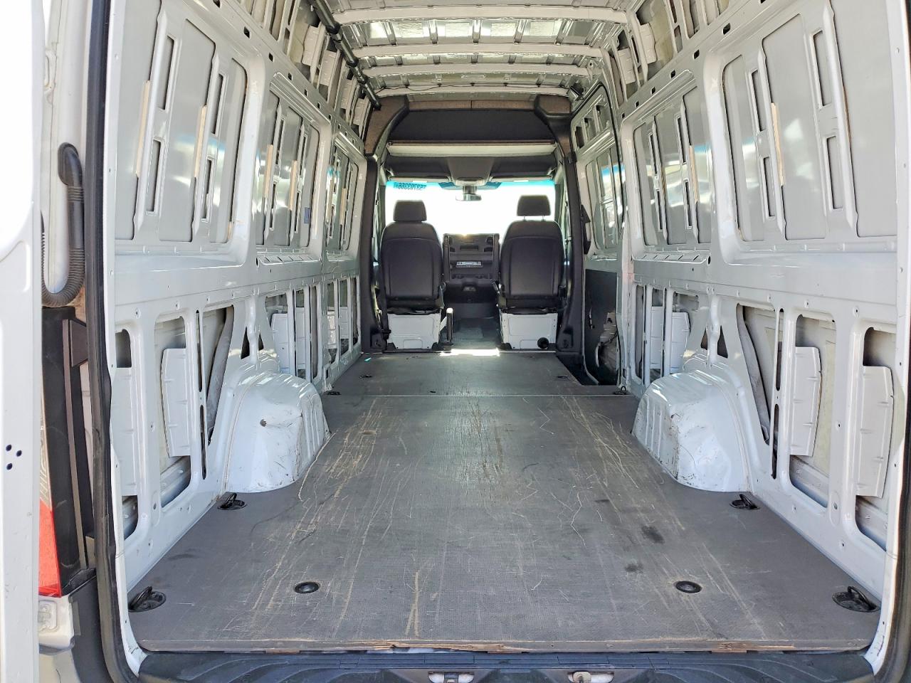 Mercedes-Benz Sprinter 2500