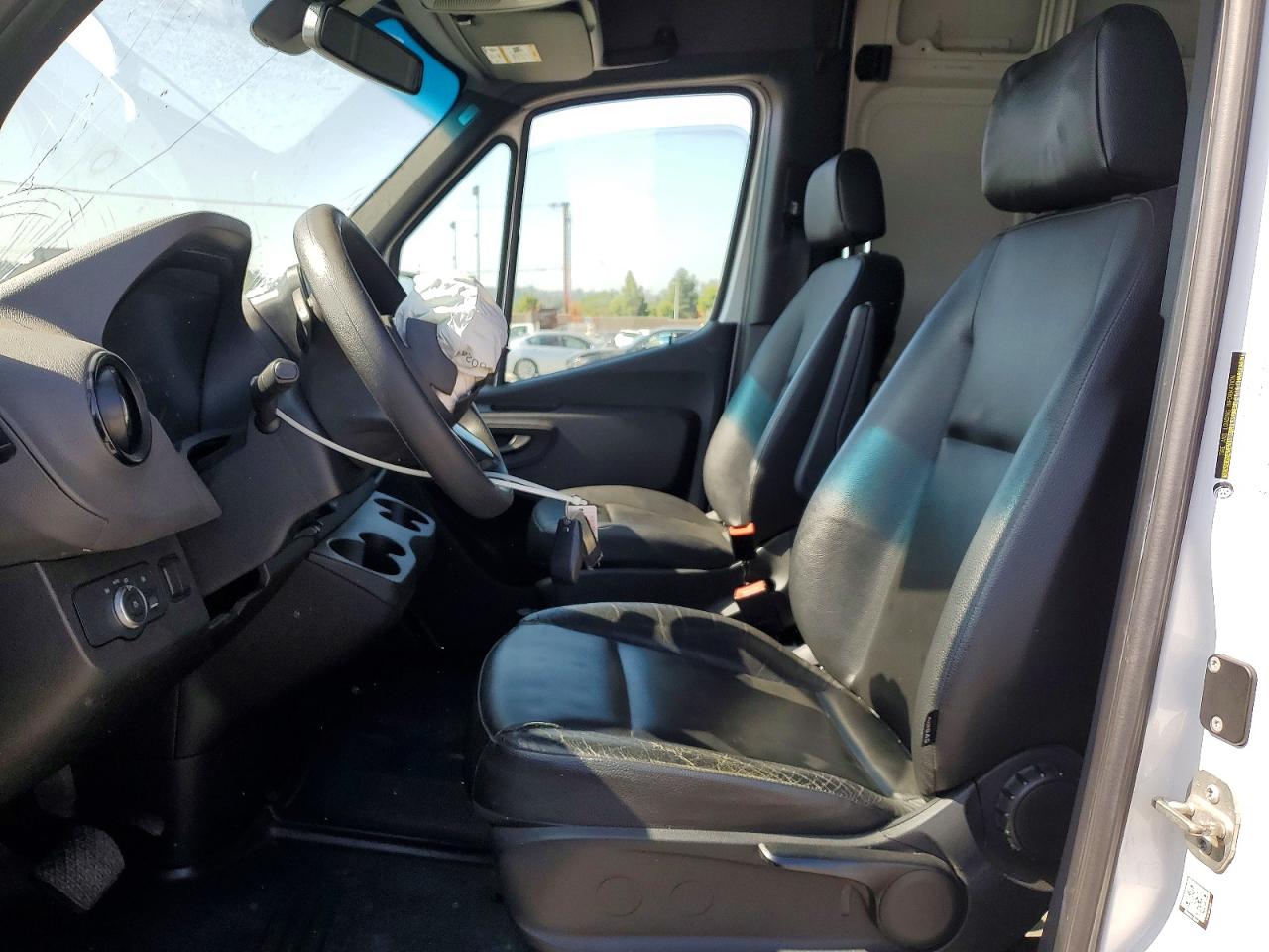 Mercedes-Benz Sprinter 2500