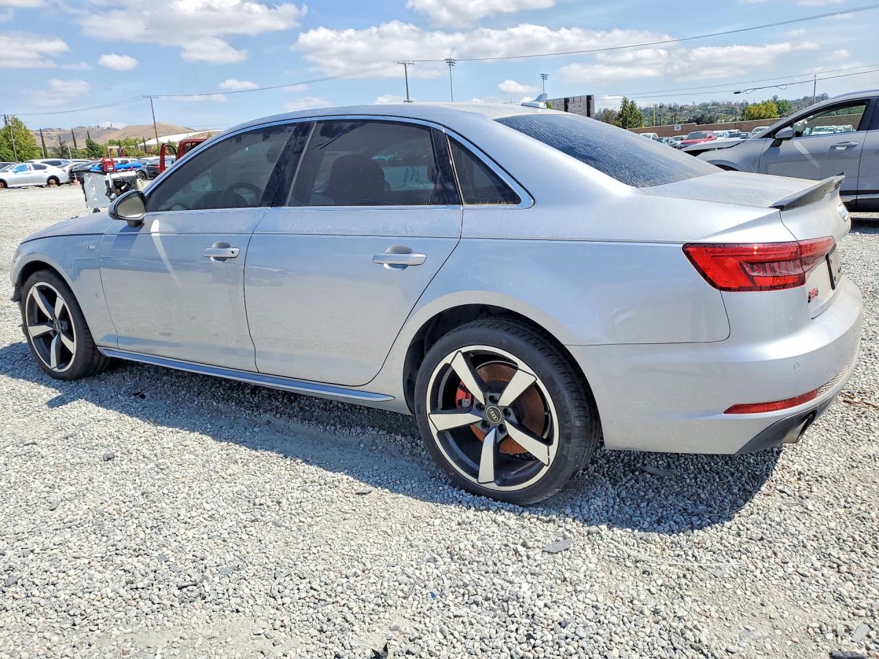 Audi A4 Prestige