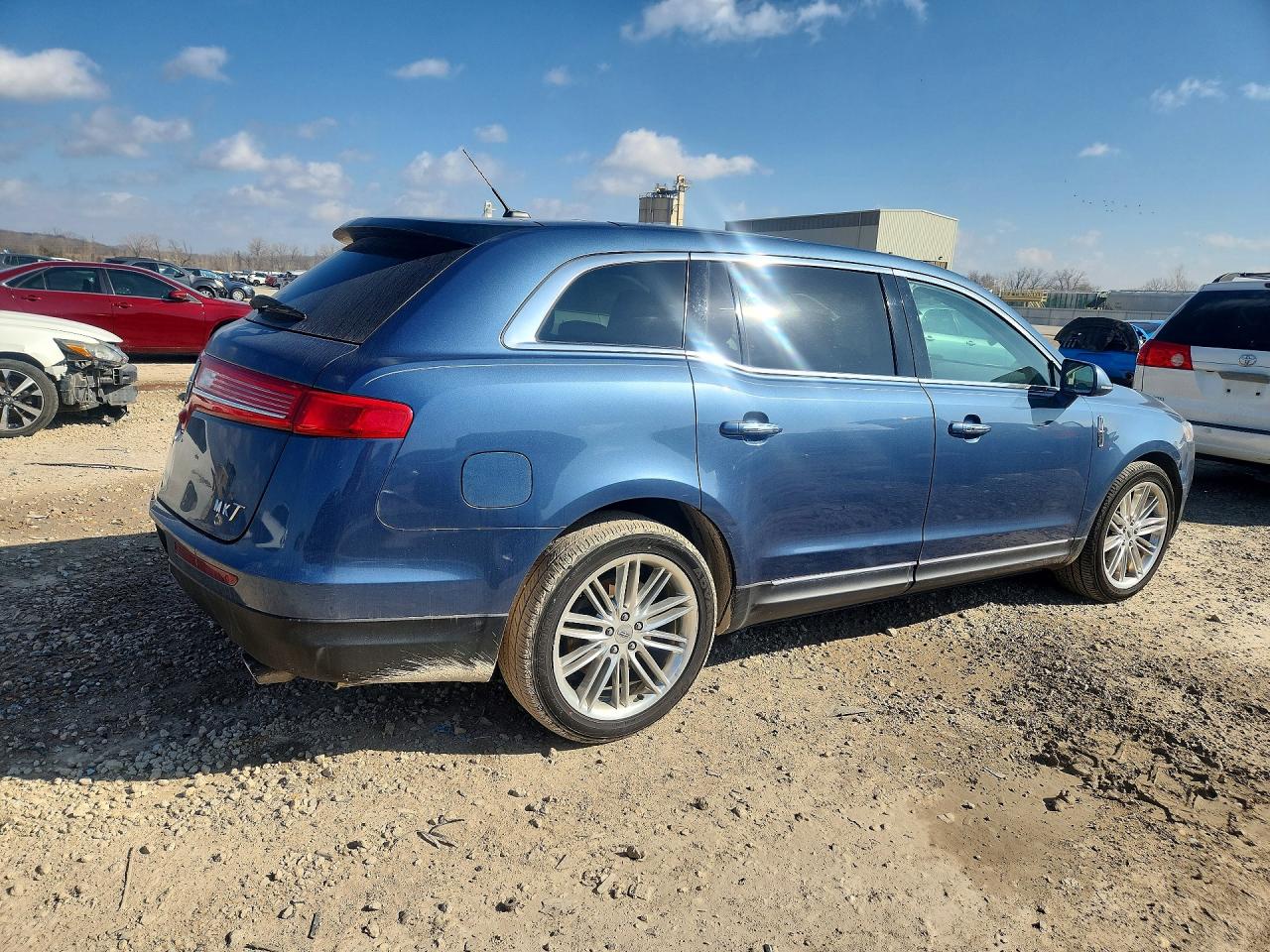 Lincoln MKT