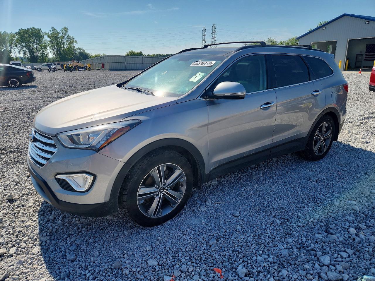 Salvage Hyundai SANTA FE Image