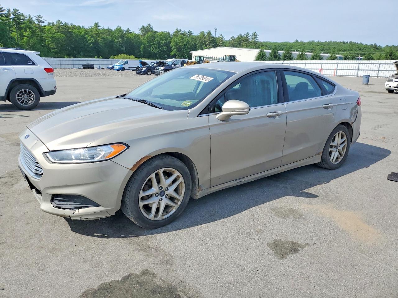 Salvage Ford Fusion Image