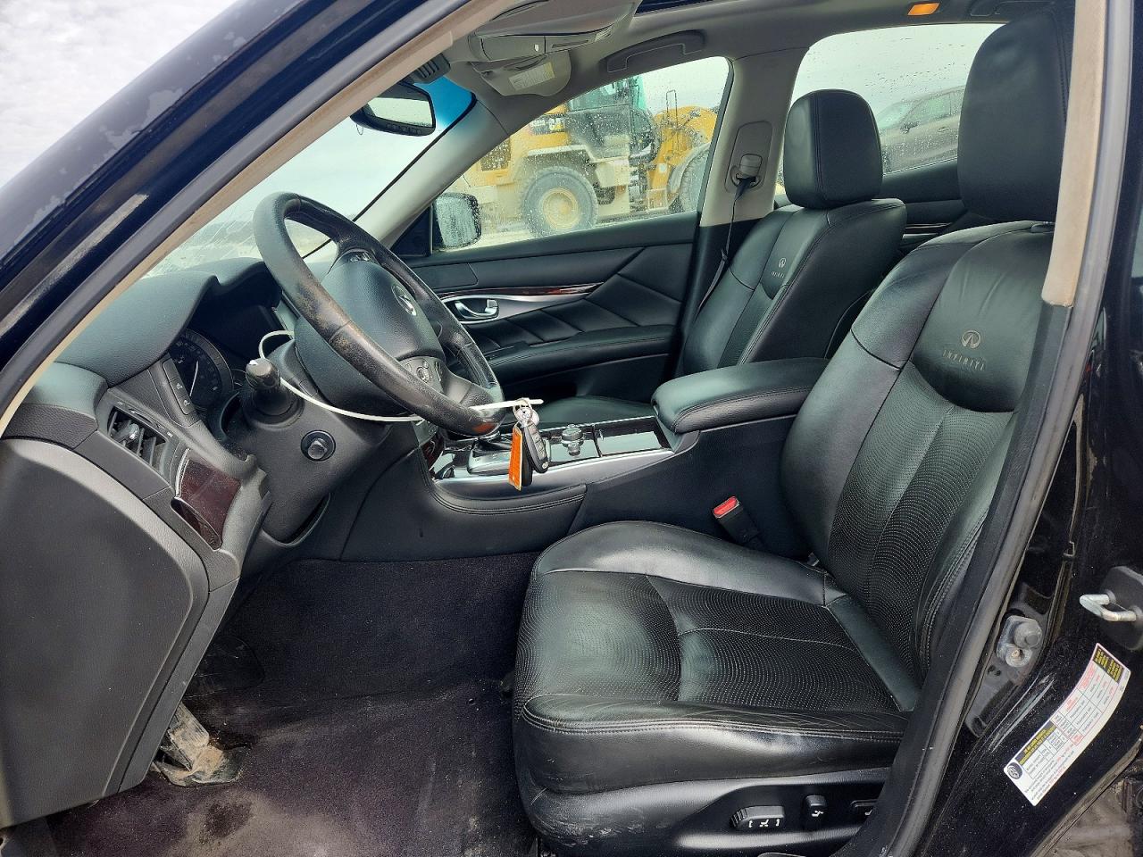 INFINITI M37 X