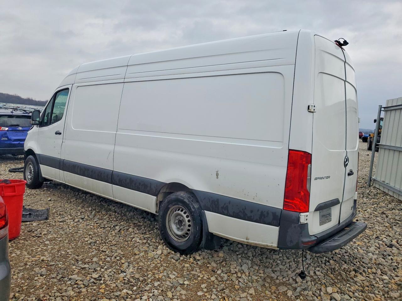 Mercedes-Benz Sprinter 2500