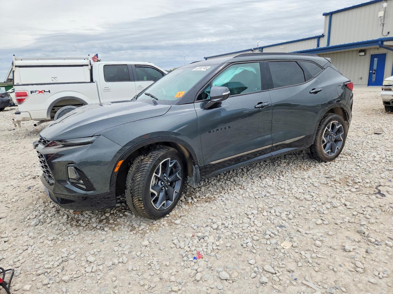 Salvage Chevrolet Blazer Image