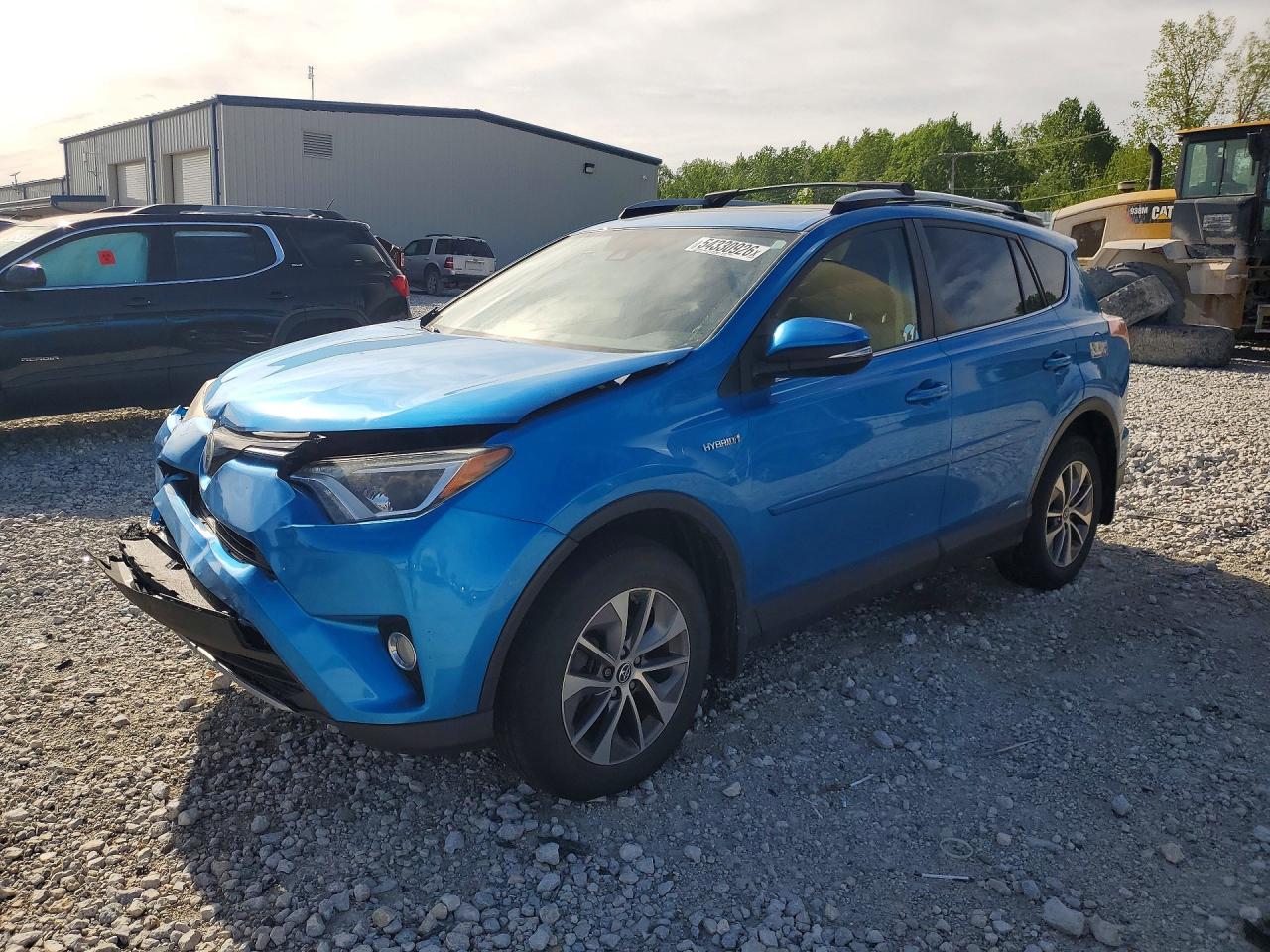 Salvage Toyota RAV4 Image