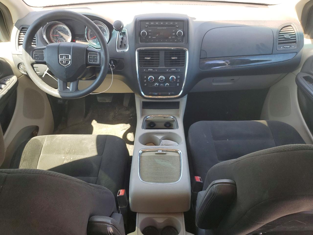 Dodge Caravan Sxt