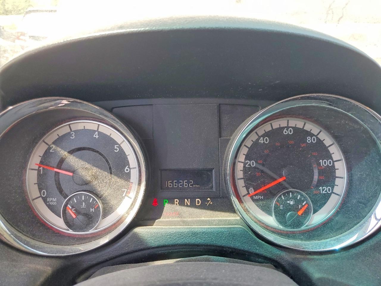 Dodge Caravan Sxt