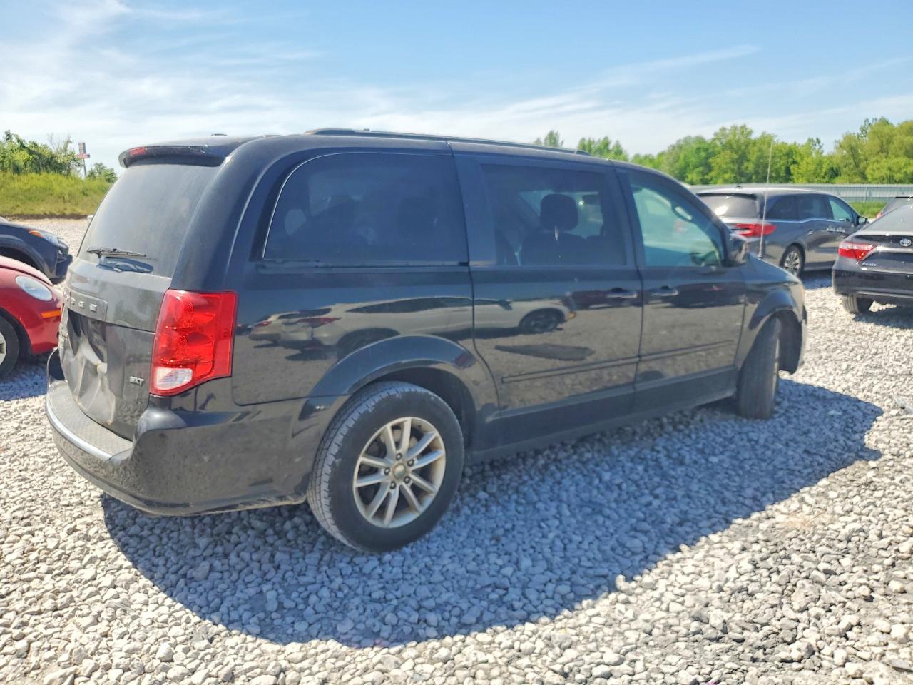 Dodge Caravan Sxt