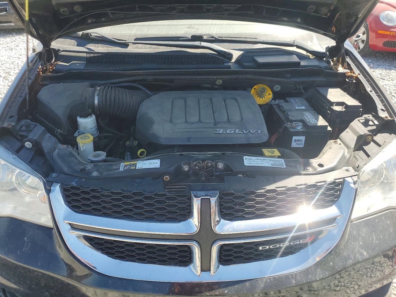 Dodge Caravan Sxt