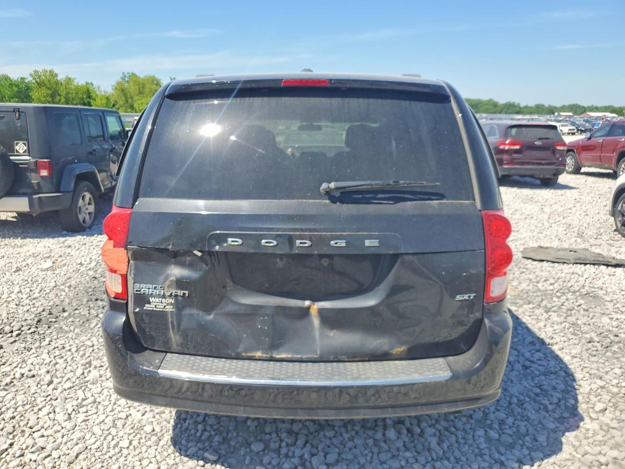 Dodge Caravan Sxt