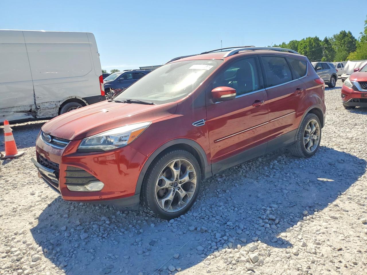 Salvage Ford Escape Image