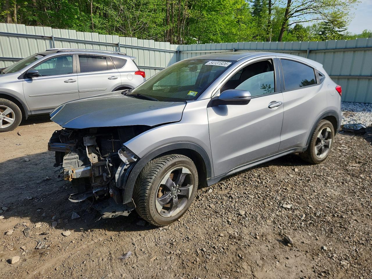 Salvage Honda HR-V Image