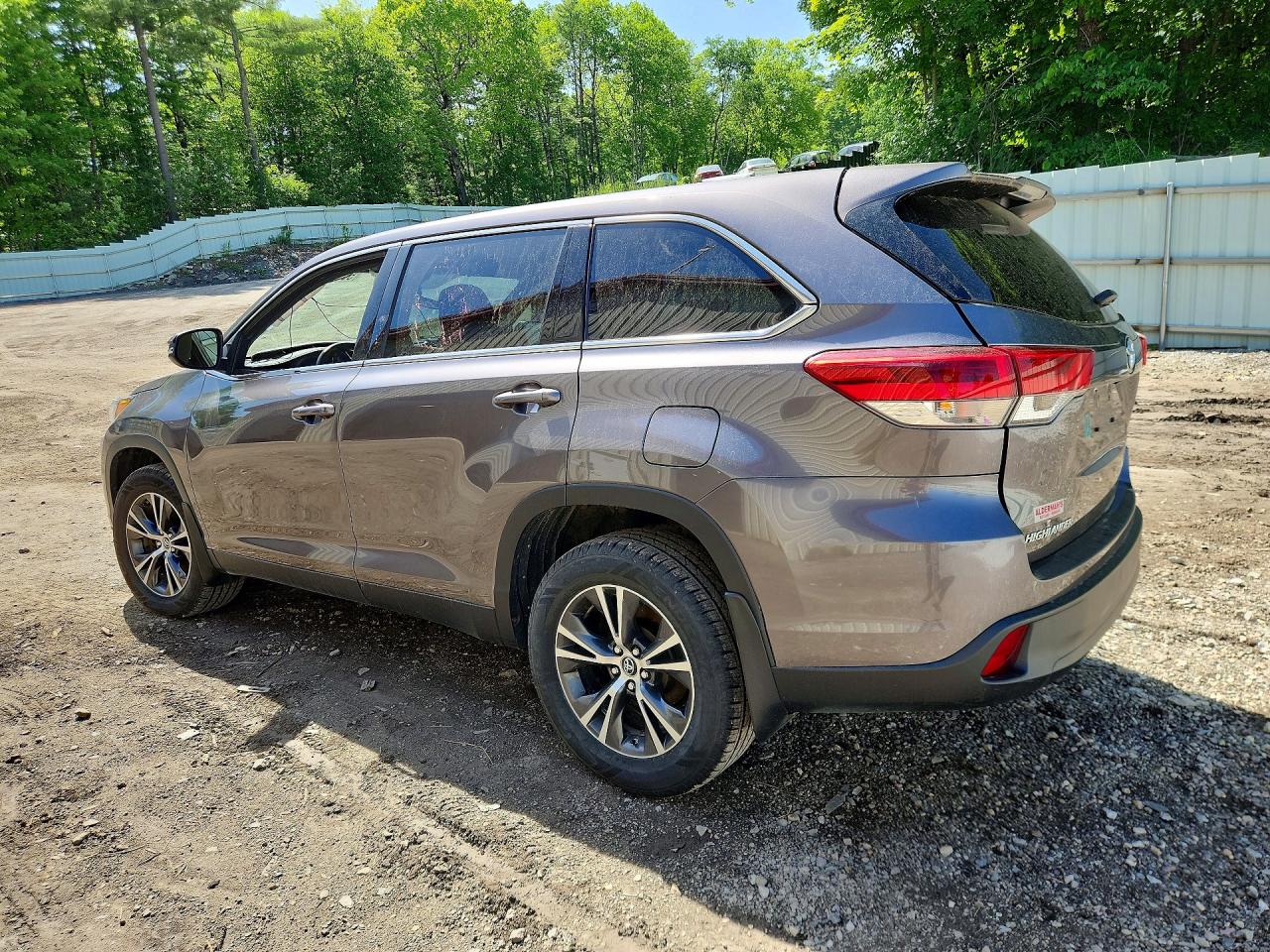 Toyota Highlander Le