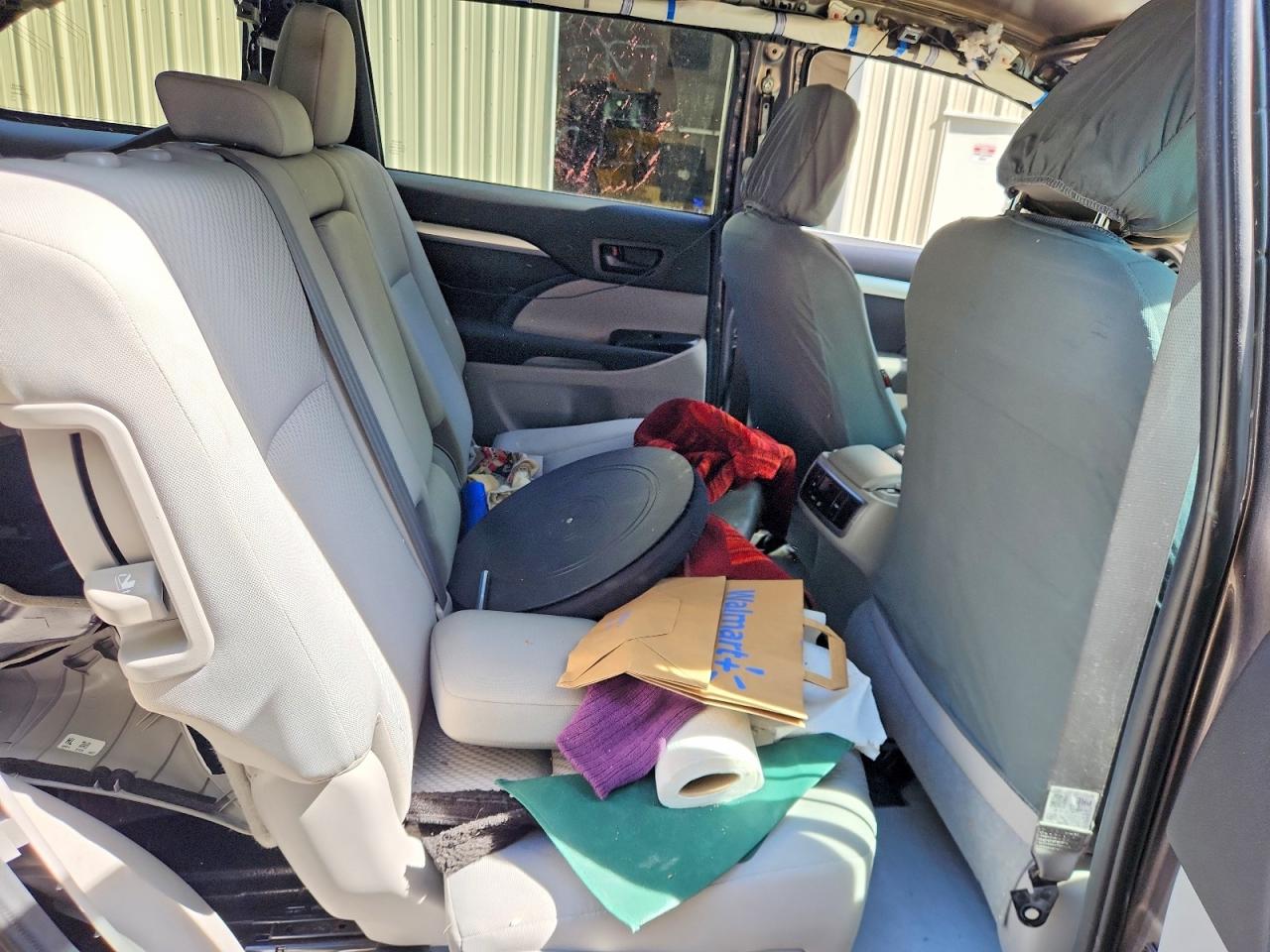 Toyota Highlander Le