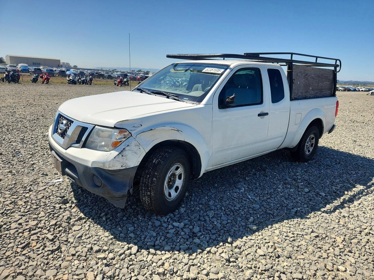Salvage Nissan Frontier Image