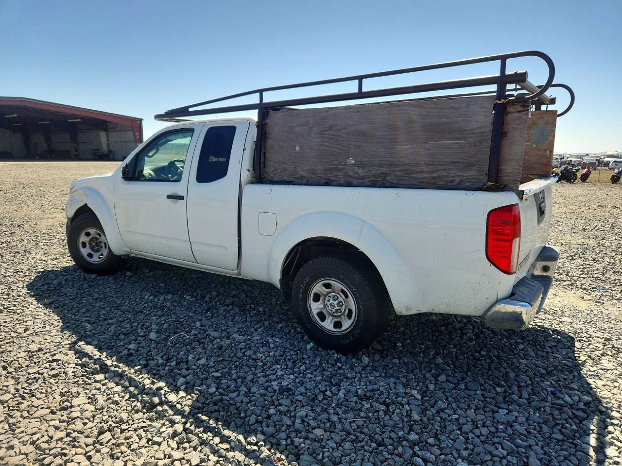 Nissan Frontier S