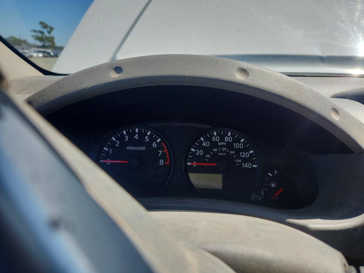 Nissan Frontier S