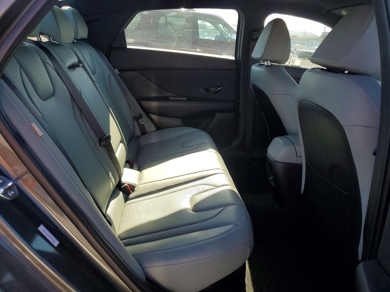 Hyundai ELANTRA Limited