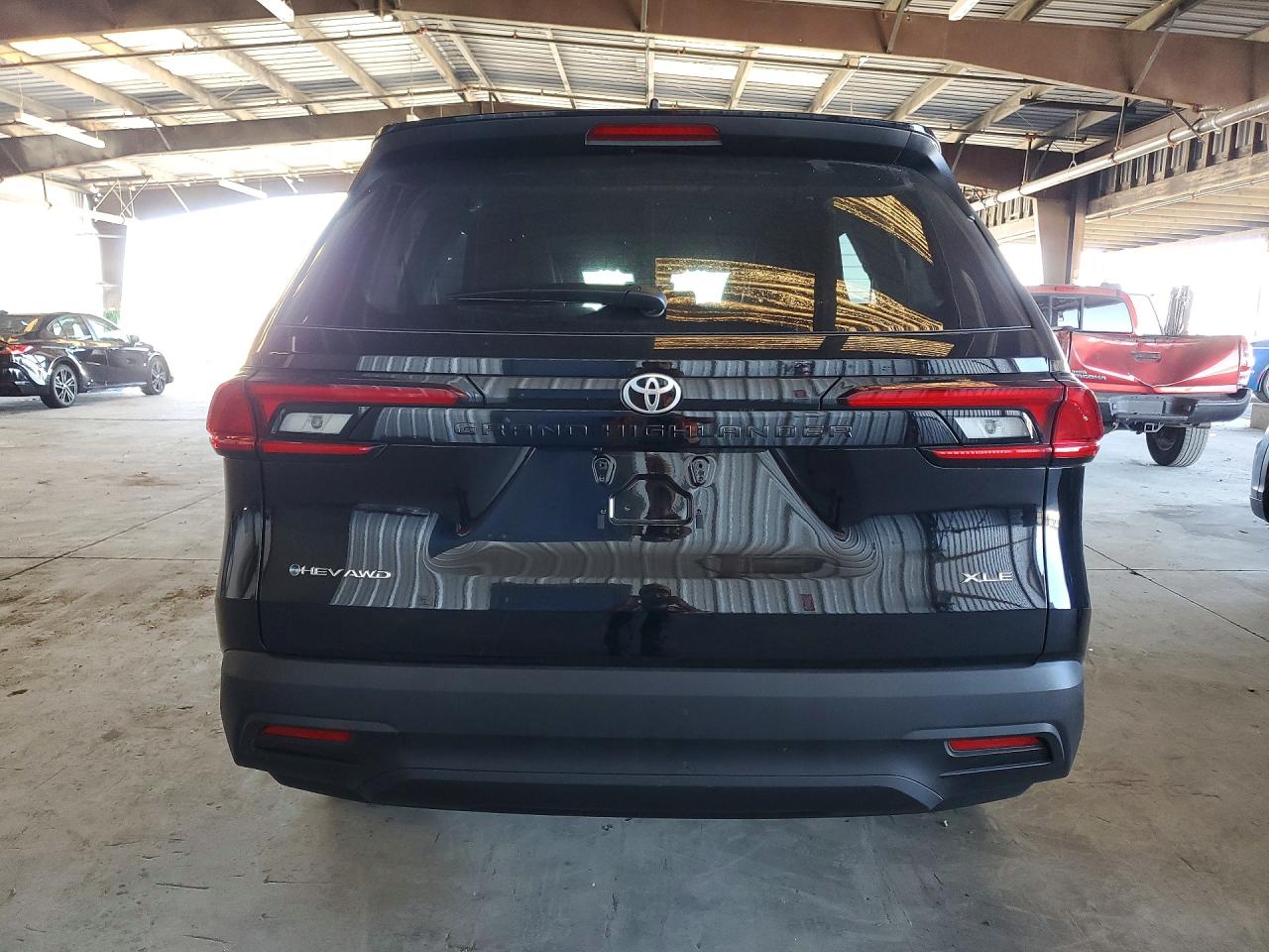 Toyota Grand Highlander Hybrid Xle
