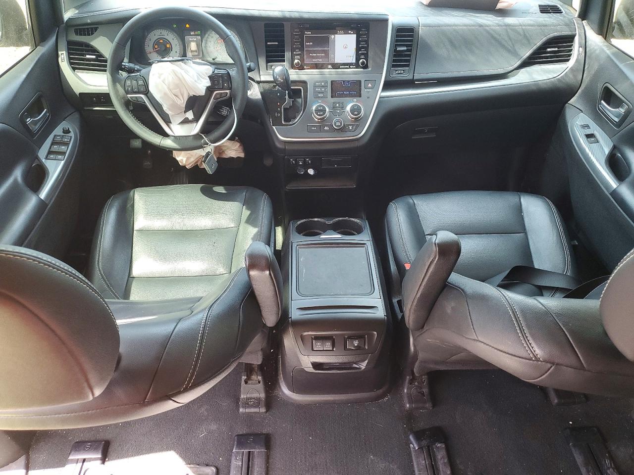 Toyota Sienna Se 7-passenger