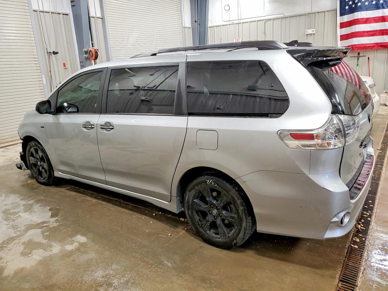 Toyota Sienna Se 7-passenger