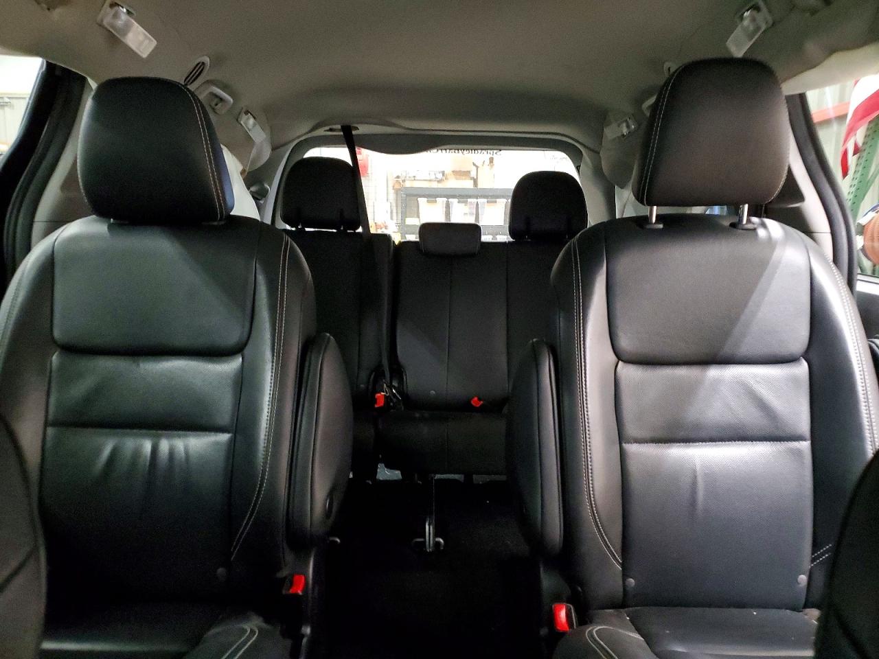 Toyota Sienna Se 7-passenger