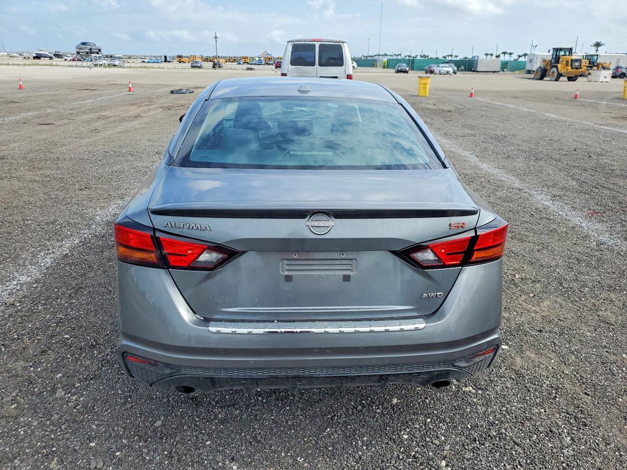 Nissan Altima Sr