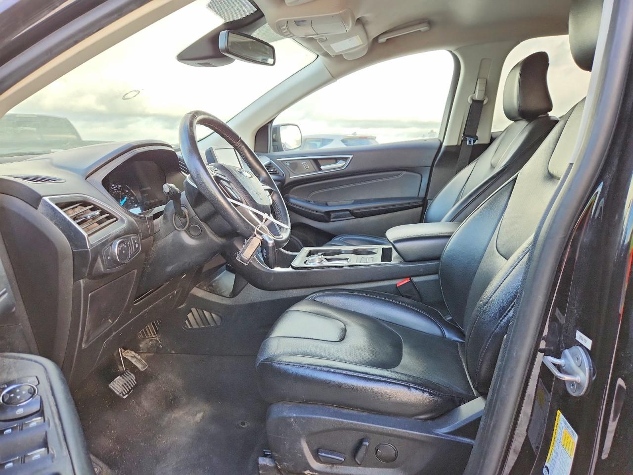 Ford Edge Titanium
