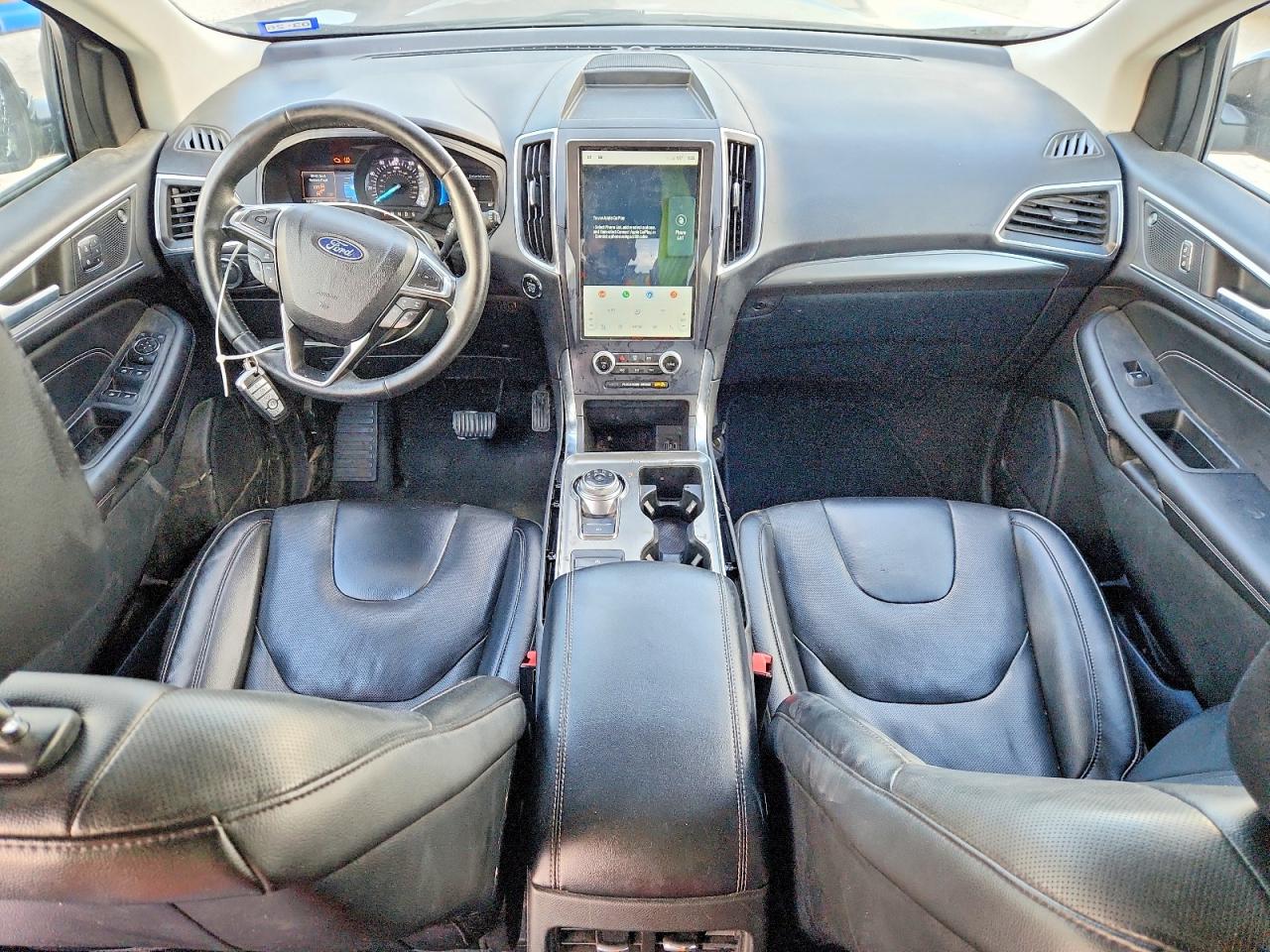 Ford Edge Titanium