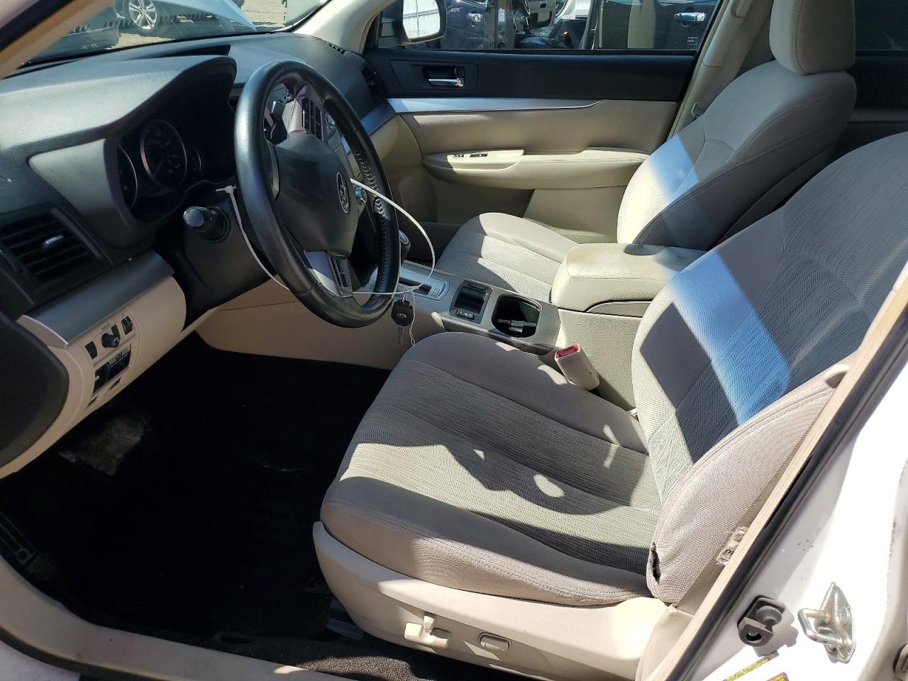 Subaru Outback 2.5i Premium