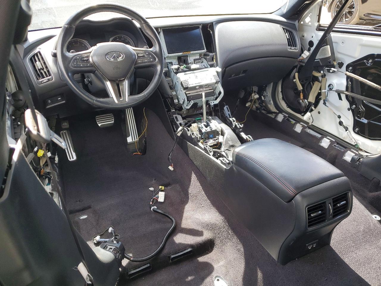 INFINITI Q50 Red Sport 400