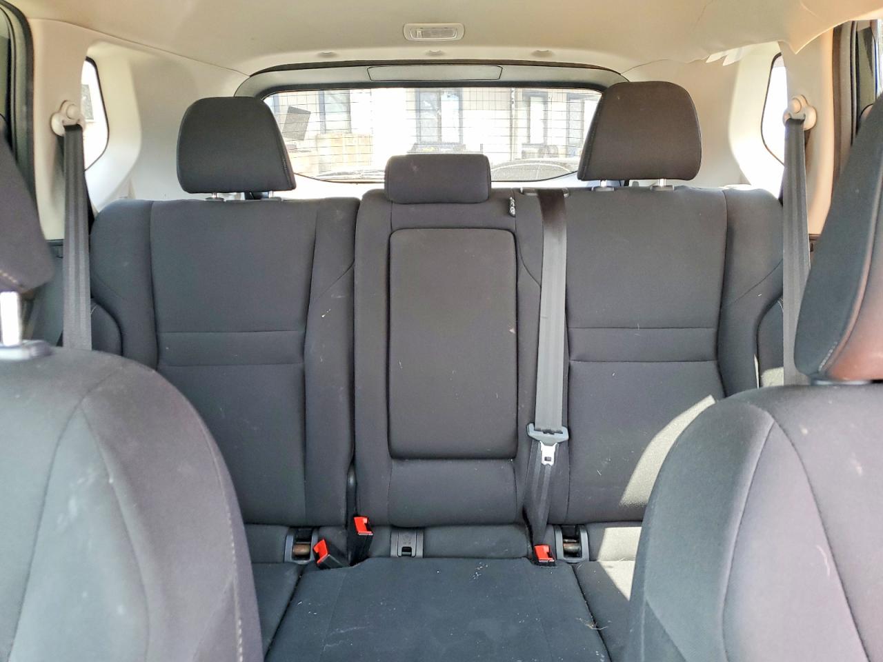 Nissan Rogue S