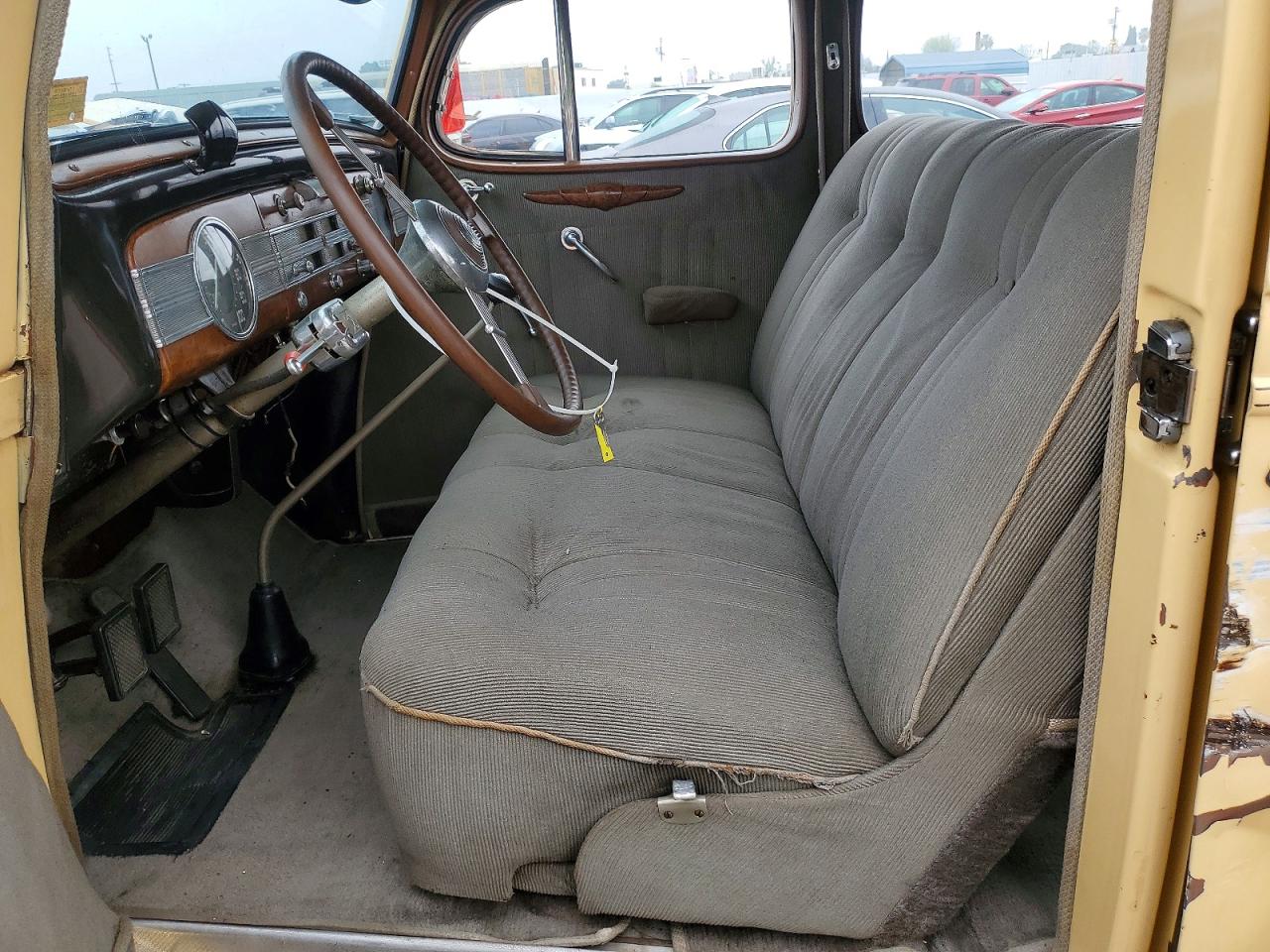 Packard Deluxe Eig