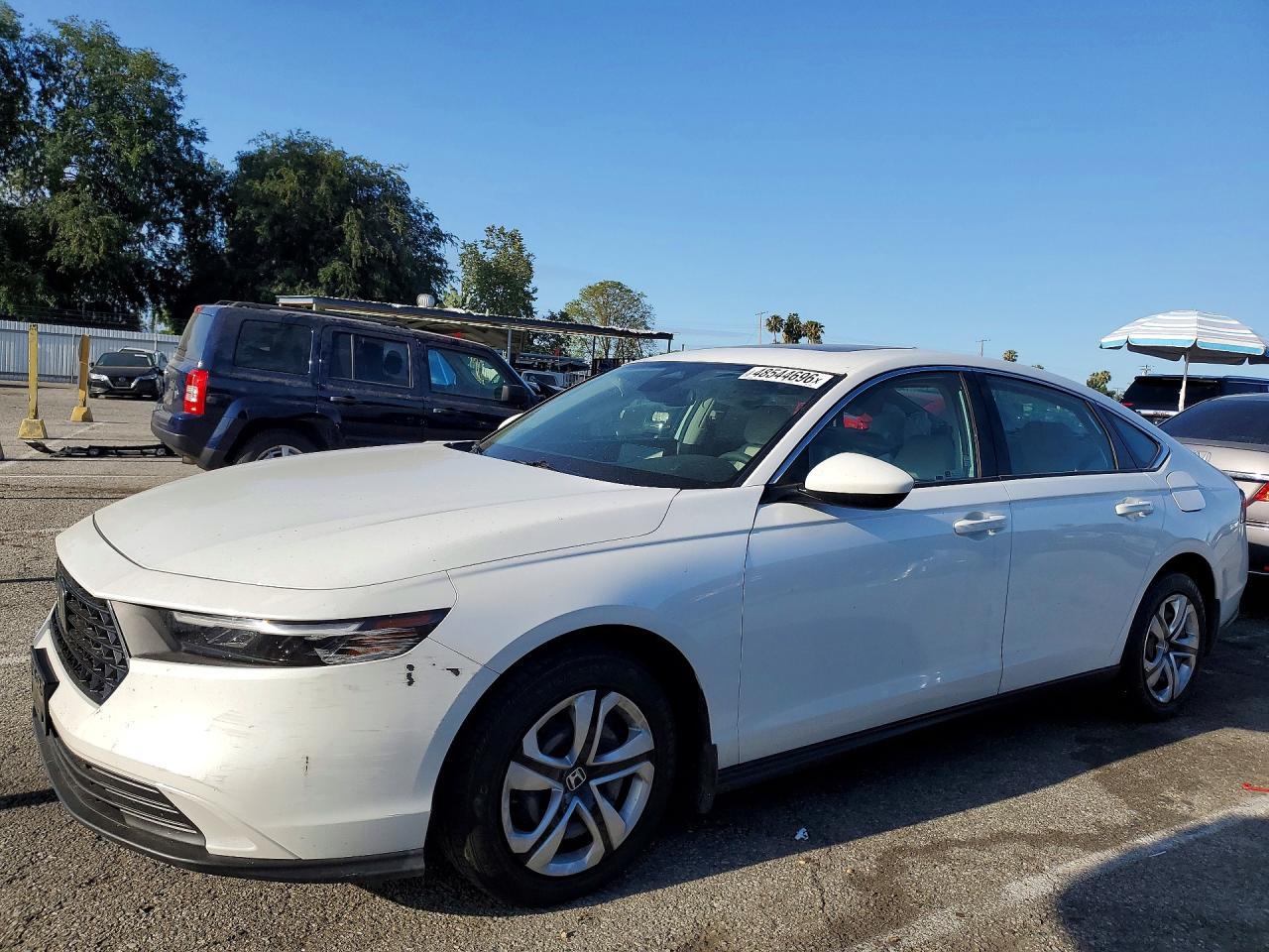 Salvage Honda Accord Image