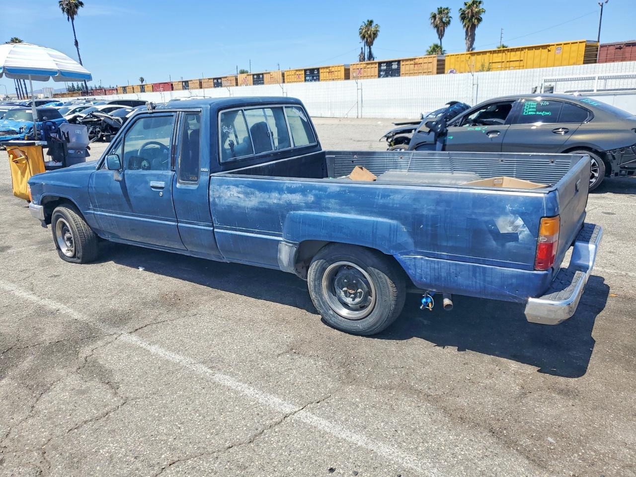 Toyota Pickup Xtracab Rn70 Dlx