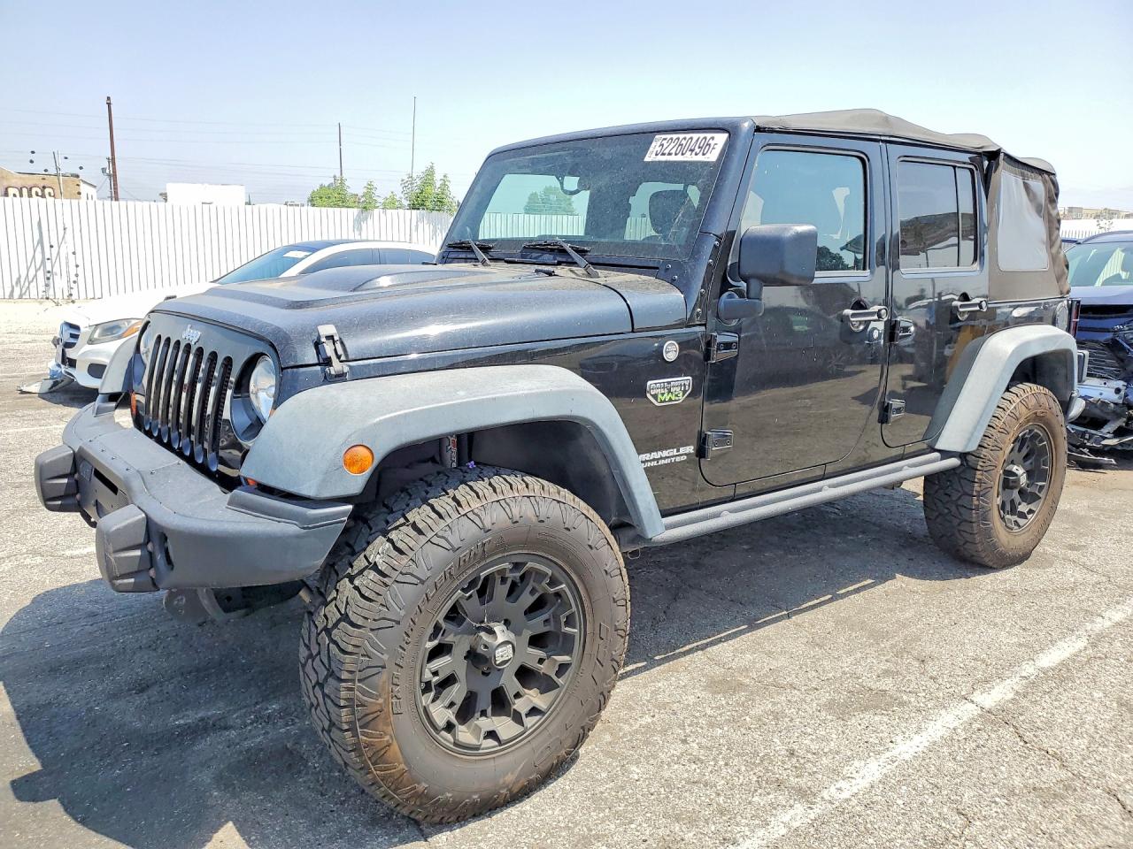 Salvage Jeep Wrangler Image